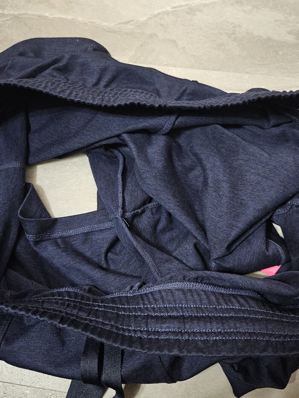 Gap Fit "Brushed Tech Jersey" Athletic Shorts. High Rise. Blue / black. XL, 4". - Picture 5 of 8